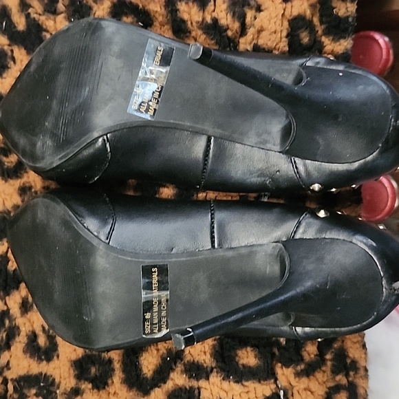 Studded Heels - Picture 2 of 4